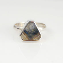Load image into Gallery viewer, Blue John Silver Ring Triangle Design