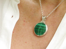 Load image into Gallery viewer, Malachite & Blue John Reversible Pendant Round