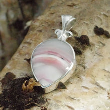 Load image into Gallery viewer, agate pendant in sterling silver double-sided with turquoise