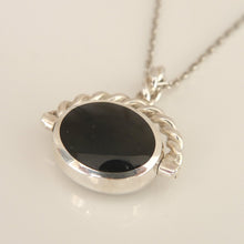 Load image into Gallery viewer, Jet and Labradorite Rope weave swivel pendant