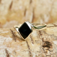 Load image into Gallery viewer, Whitby Jet Diamond Shape Silver Ring