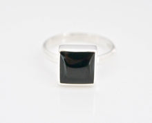 Load image into Gallery viewer, Whitby Jet Silver Ring Square Design