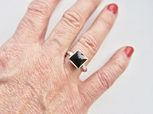 Load image into Gallery viewer, Whitby Jet Silver Ring Square Design