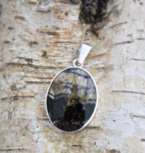 Load image into Gallery viewer, Blue John Pendant Oval Design