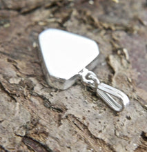 Load image into Gallery viewer, Blue John Silver Pendant