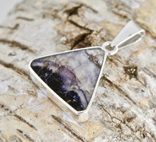 Load image into Gallery viewer, Blue John & Whitby Jet Double Sided Pendant