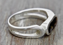 Load image into Gallery viewer, Blue John & Silver Ring