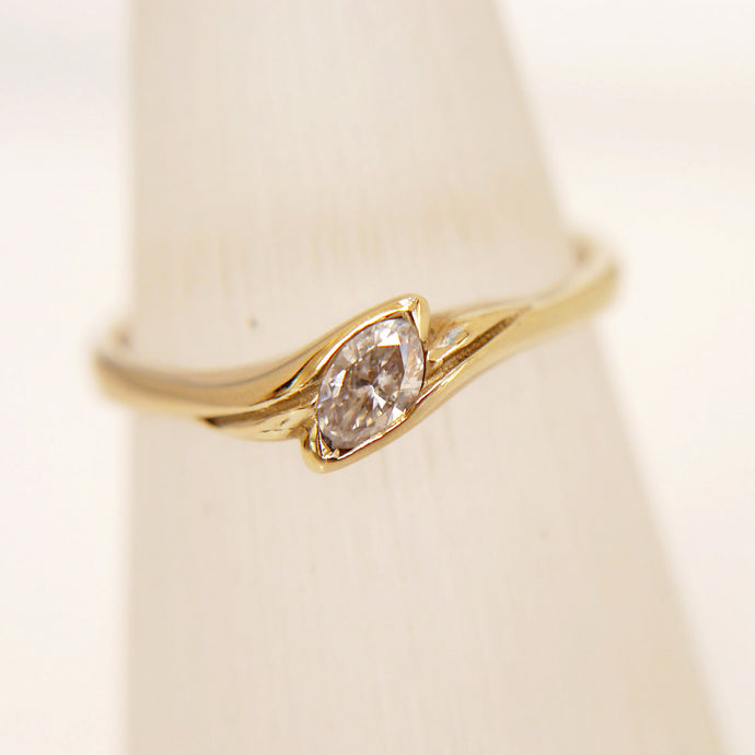 Marquise Diamond Solitaire Ring 0.25 ct in 9ct Yellow Gold