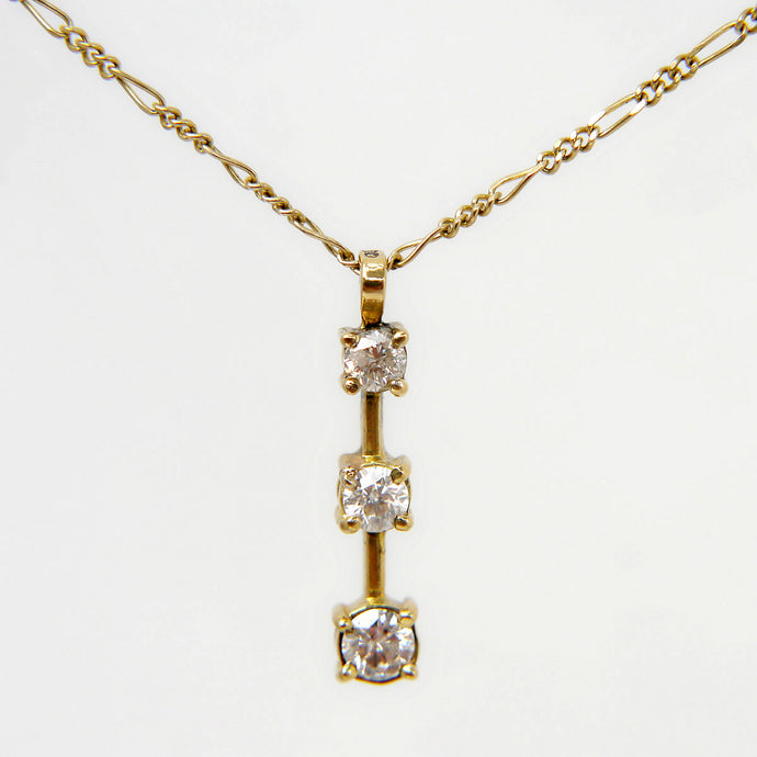 18ct Yellow Gold .30ct Diamond Trilogy Pendant Necklace