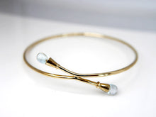 Load image into Gallery viewer, Contemporary 9ct Yellow Gold Topaz Crossover Bangle