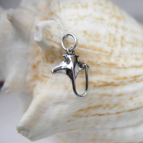 Stingray Pendant in Sterling Silver with Chain