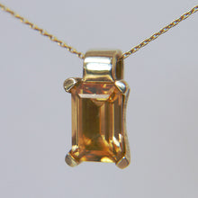 Load image into Gallery viewer, 9ct Yellow Gold Emerald Cut Citrine Pendant