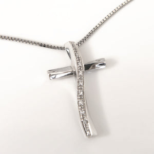 18ct White Gold Cross Pendant Necklace With Diamonds