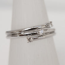 Load image into Gallery viewer, 18ct White Gold 3-Stone Diamond Contemporary Ring