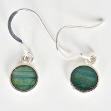 Load image into Gallery viewer, Labradorite Pendant and Drop Earrings Gift Set