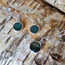 Load image into Gallery viewer, Labradorite Pendant and Drop Earrings Gift Set