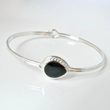 Load image into Gallery viewer, Whitby Jet Peardrop Textured Bangle