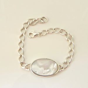 Mother of Pearl and Blue John Reversible Chain Bracelet Oval Design
