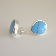 Load image into Gallery viewer, Turquoise stud earrings by Andrew Thomson