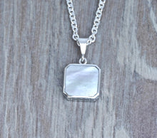 Load image into Gallery viewer, Blue John &amp; Fluorite Double Sided Pendant