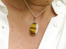 Load image into Gallery viewer, tigers eye sterling silver pendant oval design