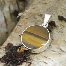 Load image into Gallery viewer, tigers eye and ammonite reversible pendant