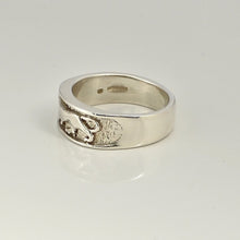 Load image into Gallery viewer, angled view of tiger ring