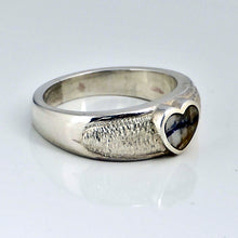 Load image into Gallery viewer, sterling silver ring with blue john heart