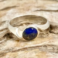 Load image into Gallery viewer, handmade lapis silver ring in swirl design