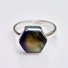 Load image into Gallery viewer, Labradorite Hexagon style ring