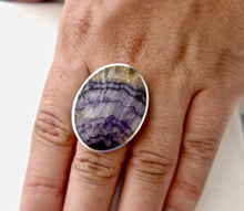 Load image into Gallery viewer, Blue John Ring Oval Design