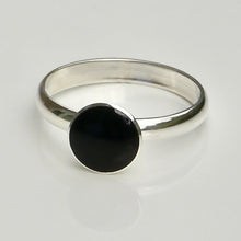 Load image into Gallery viewer, jet silver ring by my handmade jewellery