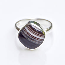 Load image into Gallery viewer, Banded Agate Silver Ring