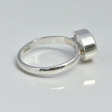 Load image into Gallery viewer, back of oval silver ring
