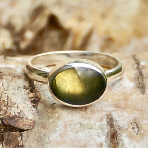 labradorite oval silver ring