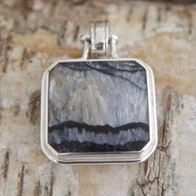Load image into Gallery viewer, Blue John Pendant with Jet on the reverse side