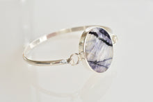 Load image into Gallery viewer, Blue John Oval Tension Bangle