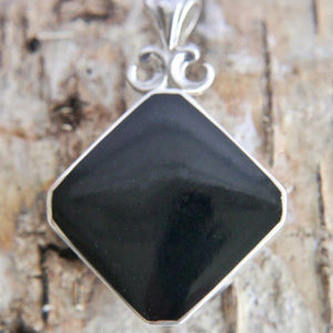 Whitby Jet Pendant with Blue John on the reverse side