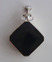 Load image into Gallery viewer, Blue John &amp; Whitby Jet Double Sided Pendant