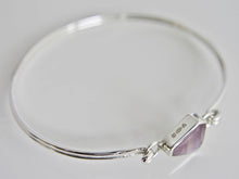 Load image into Gallery viewer, Fluorite Tension Bangle Triangle Design