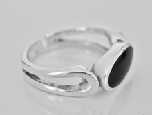 Load image into Gallery viewer, Whitby Jet Oval Silver Ring