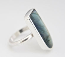 Load image into Gallery viewer, Labradorite Large Rectangle Ring