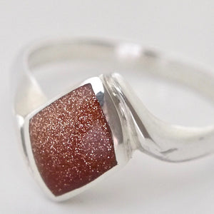 Goldstone Diamond Shape Silver Ring