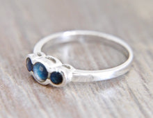 Load image into Gallery viewer, Labradorite Three Stone Silver Ring