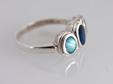 Load image into Gallery viewer, Labradorite Silver Ring with 3 Stones