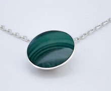 Load image into Gallery viewer, Malachite Round Pendant 12mm